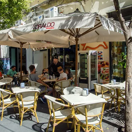 לינה וארוחת בוקר Toledo Ok 3*